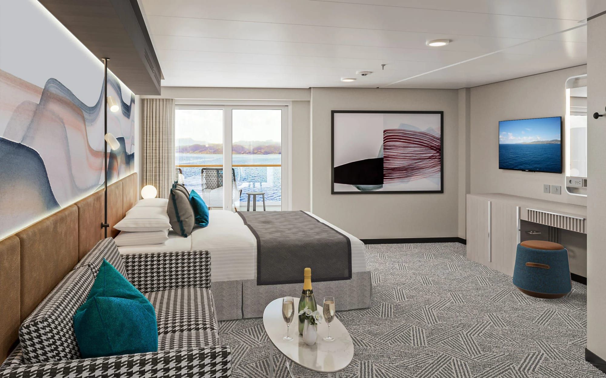 Norwegian Luna Forward-Facing Suite with Large Balcony (SL) cabin, photo 1 of 2