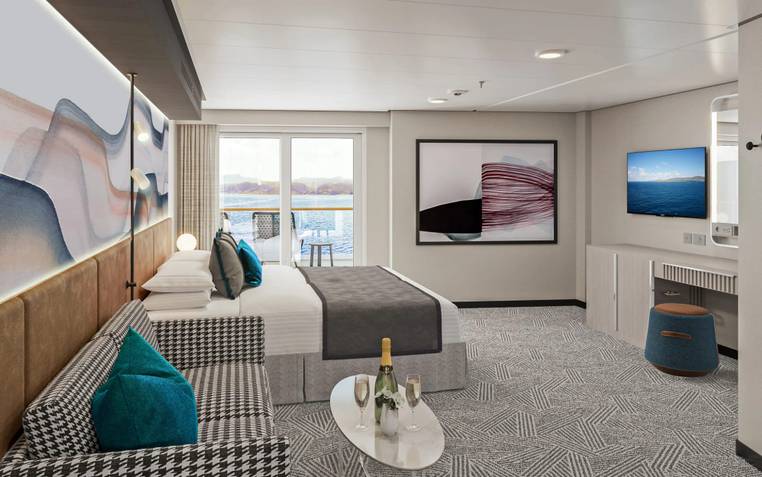 Norwegian Luna Forward-Facing Suite with Large Balcony (SL) cabin, photo 1 of 2