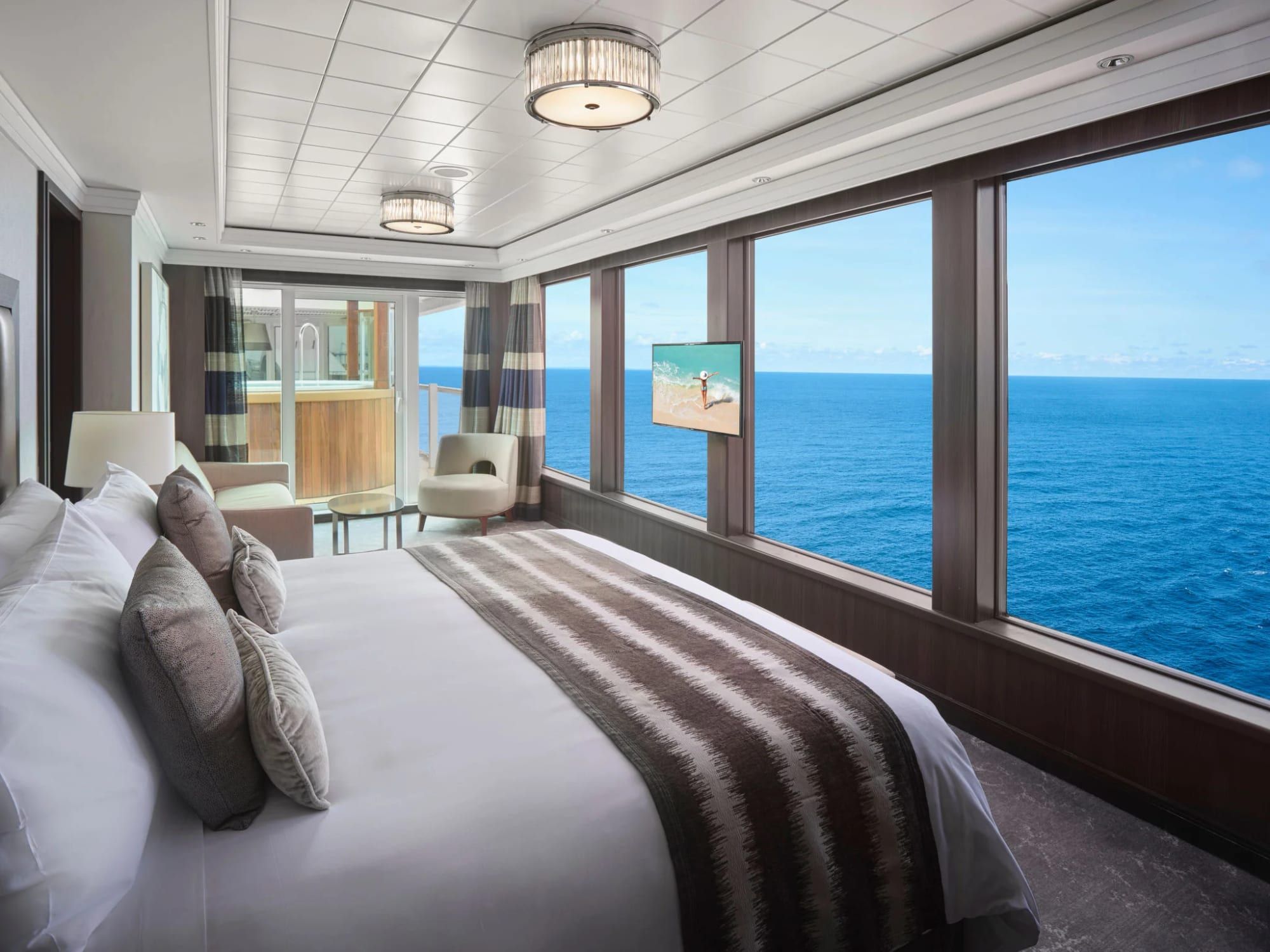 Norwegian Jewel The Haven 3-Bedroom Garden Villa (H1) bedroom