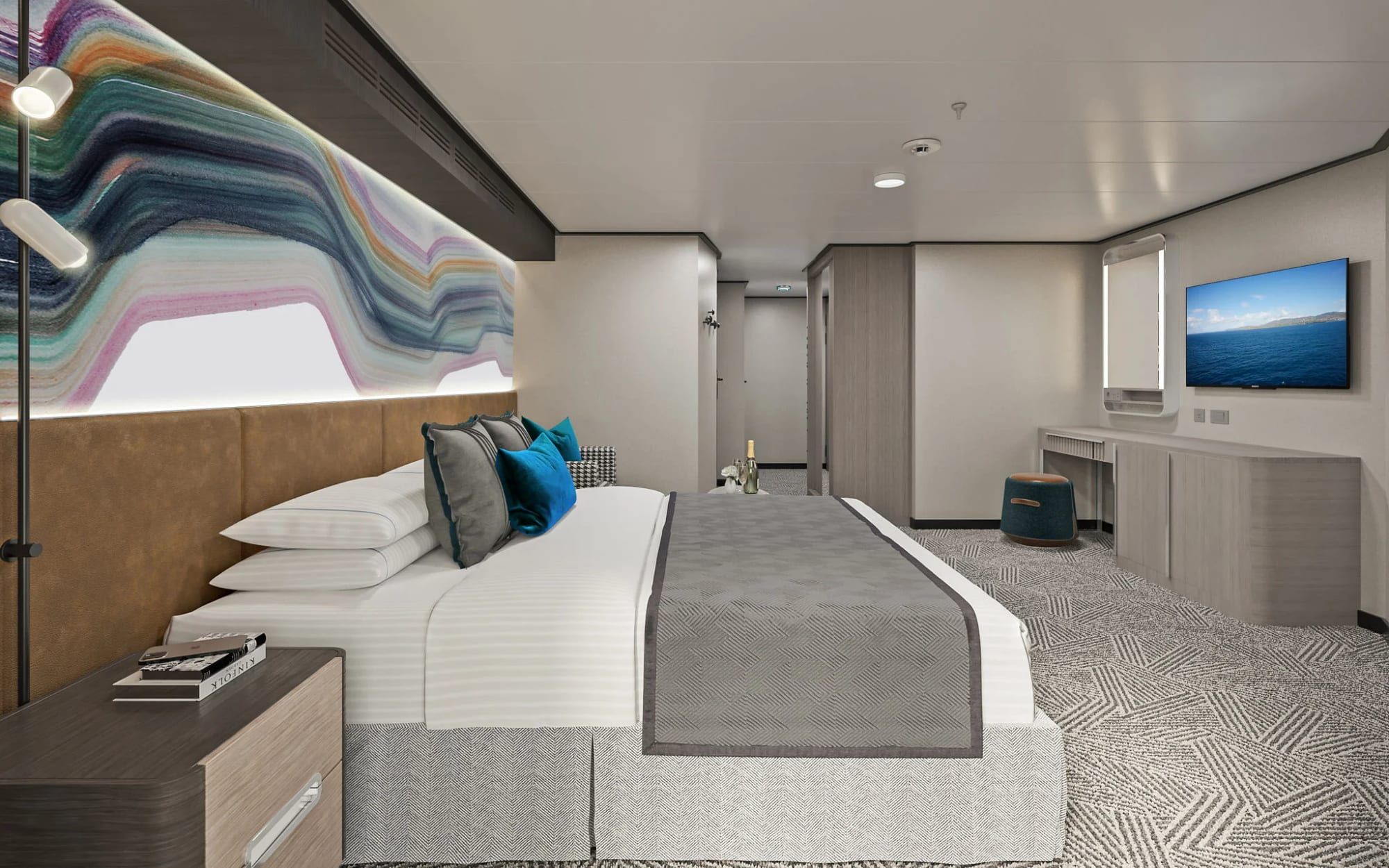 Norwegian Luna Forward-Facing Club Balcony Suite with Large Balcony (M2) cabin, photo 2 of 2