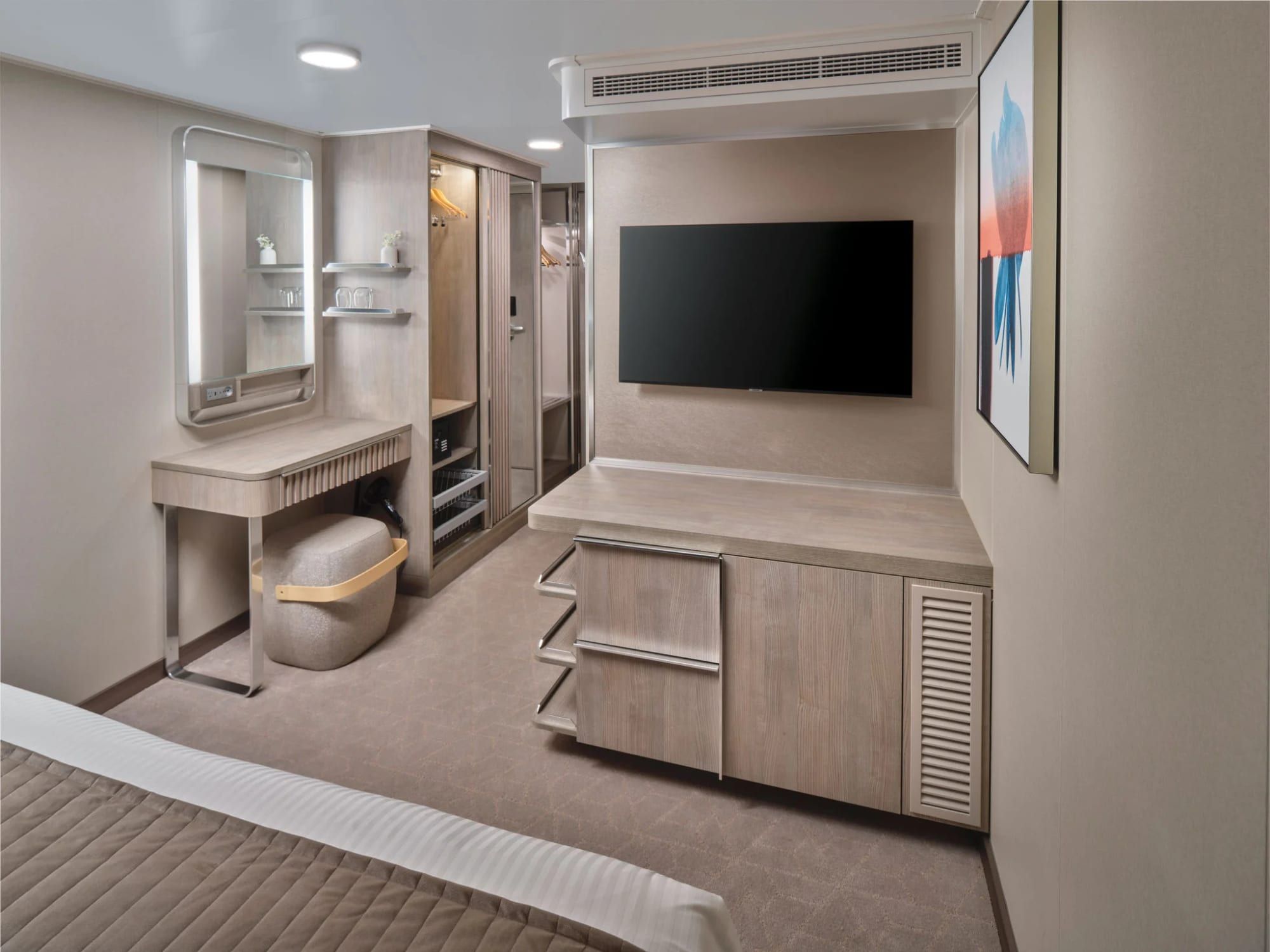 Norwegian Viva Inside (IB) cabin, photo 2 of 3