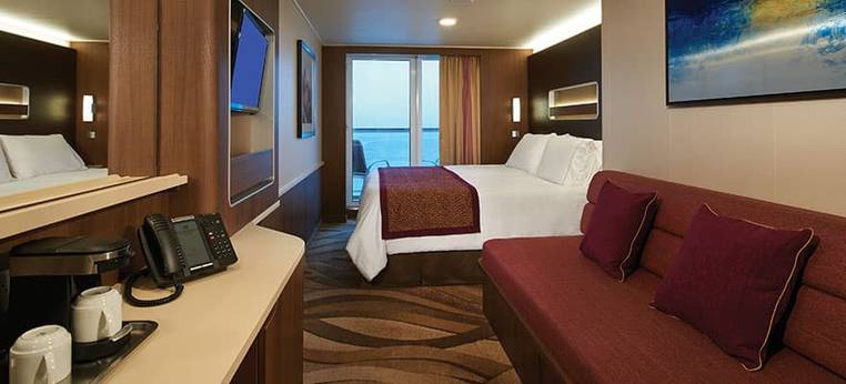 Norwegian Escape Club Balcony Suite (MA) cabin, photo 2 of 2