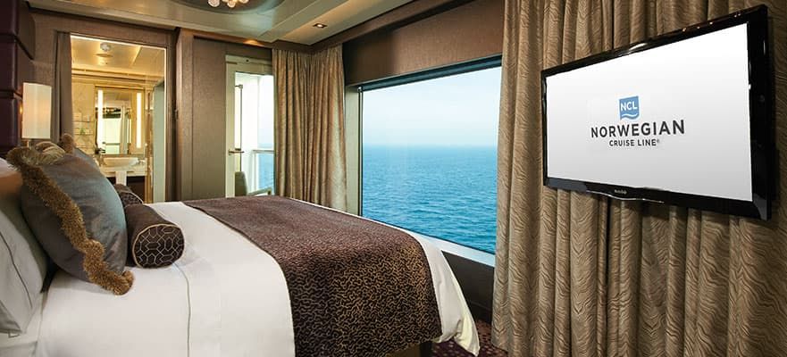 Norwegian Haven Deluxe Owners Suite Large Balcony Cabin Category