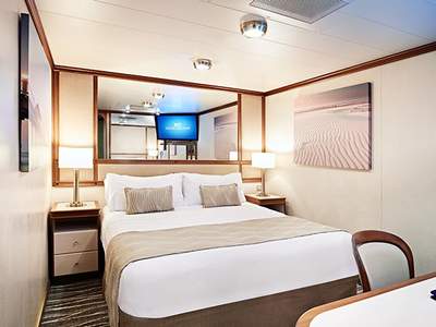 Inside cabin on Diamond Princess