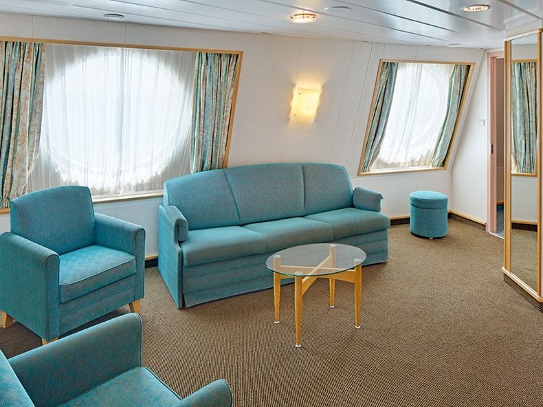 Adventure of the Seas Ultra Spacious Ocean View (1K) cabin, photo 1 of 5