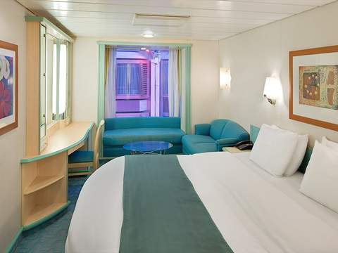 Adventure of the Seas Connecting Promenade View Interior (CP) cabin, photo 1 of 2