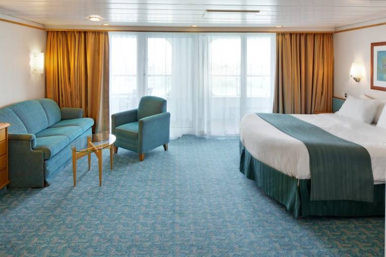 Adventure of the Seas Junior Suite - Accessible (J3) cabin, photo 5 of 6