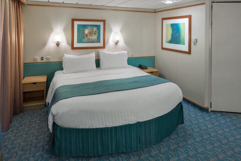 Adventure of the Seas Junior Suite - Accessible (J3) cabin, photo 6 of 6