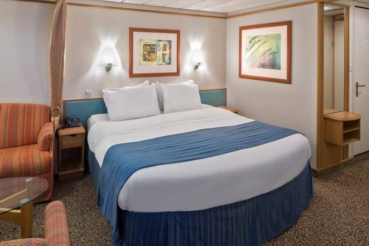 Adventure of the Seas Junior Suite (J3) cabin, photo 5 of 5