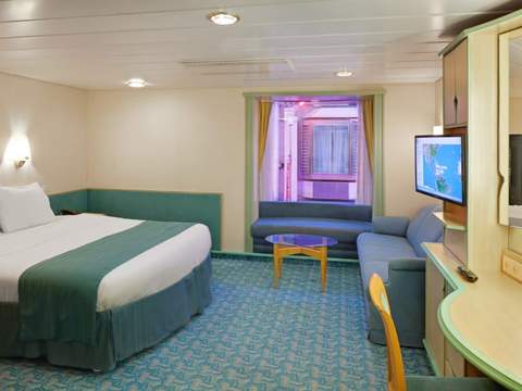 Adventure of the Seas Promenade View Interior - Accessible (2T) cabin, photo 4 of 5
