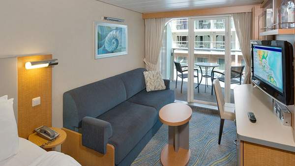 Allure of the Seas Central Park View Balcony (1J) cabin, photo 1 of 2