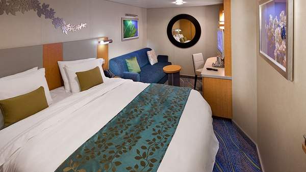 Allure of the Seas Interior (3V) cabin, photo 1 of 2