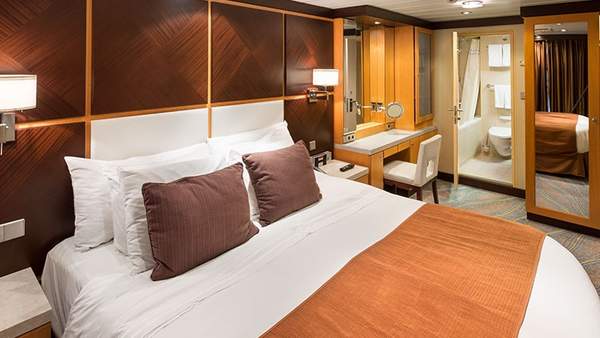 Allure of the Seas Grand Suite - 2 Bedroom (GT) bedroom, photo 1 of 3