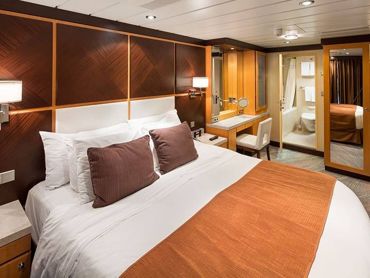 Allure of the Seas Grand Suite - 2 Bedroom (GT) bedroom, photo 1 of 4
