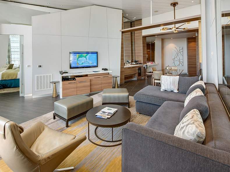 Allure of the Seas Owner's Panoramic Suite - 1 Bedroom (OP) living area, photo 1 of 2
