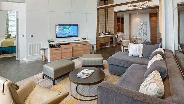 Allure of the Seas Owner's Panoramic Suite - 1 Bedroom (OP) living area Allure of the Seas Owner's Panoramic Suite - 1 Bedroom (OP) living area