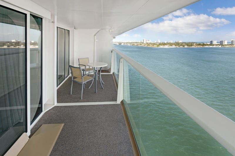 Allure of the Seas Junior Suite - Accessible (J3) balcony