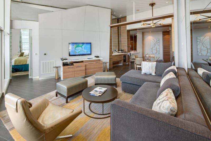 Allure of the Seas Owner's Panoramic Suite - 1 Bedroom (OP) living area, photo 2 of 2