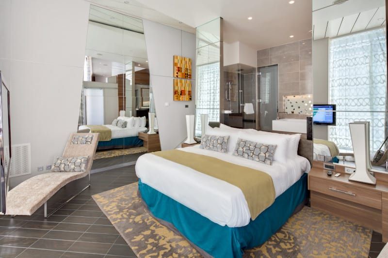Allure of the Seas Owner's Panoramic Suite - 1 Bedroom (OP) bedroom
