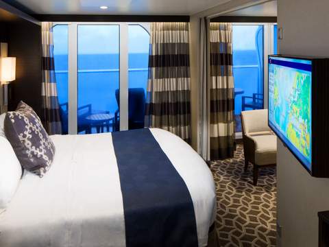 Anthem of the Seas Grand Suite with Large Balcony - 1 Bedroom (GB) bedroom, photo 1 of 2