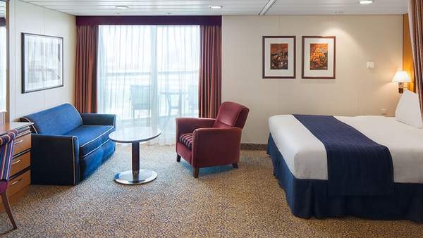 Brilliance of the Seas Junior Suite (J3) cabin, photo 1 of 6