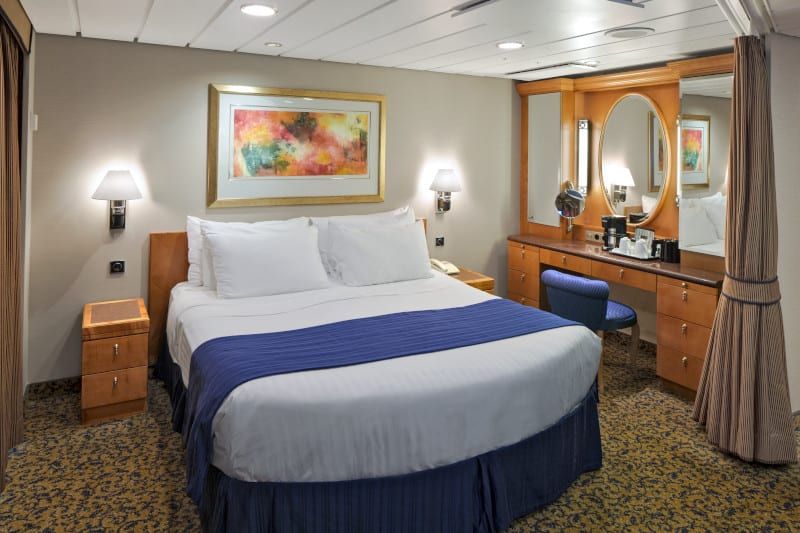 Brilliance of the Seas Grand Suite - 1 Bedroom (GS) bedroom, photo 3 of 4