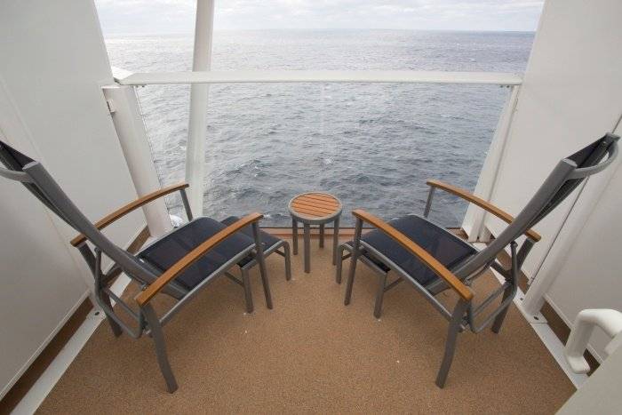 Cabin 7614 - Spacious Ocean View Balcony - Vision of the Seas