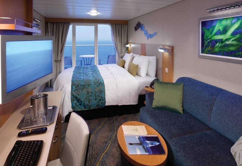 Jewel of the Seas Ocean View Balcony (2D) cabin, photo 1 of 2