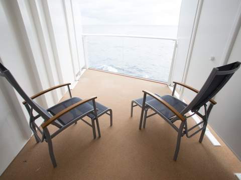 Odyssey of the Seas Studio Ocean View Balcony (2F) balcony