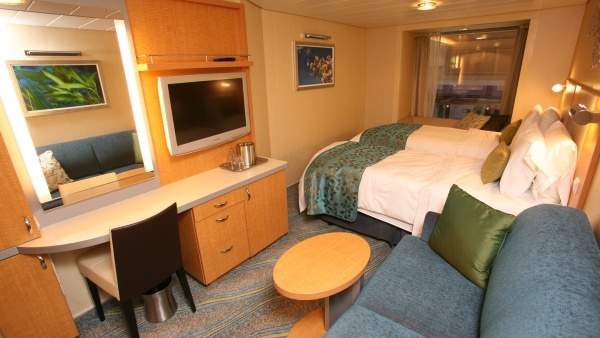 Mariner of the Seas Connecting Promenade Interior (CP) cabin