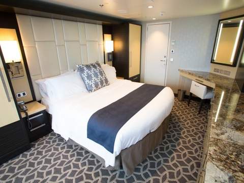 Serenade of the Seas Owner's Suite - 2 Bedroom (OT) bedroom, photo 2 of 2 Serenade of the Seas Owner's Suite - 2 Bedroom (OT) bedroom, photo 2 of 2