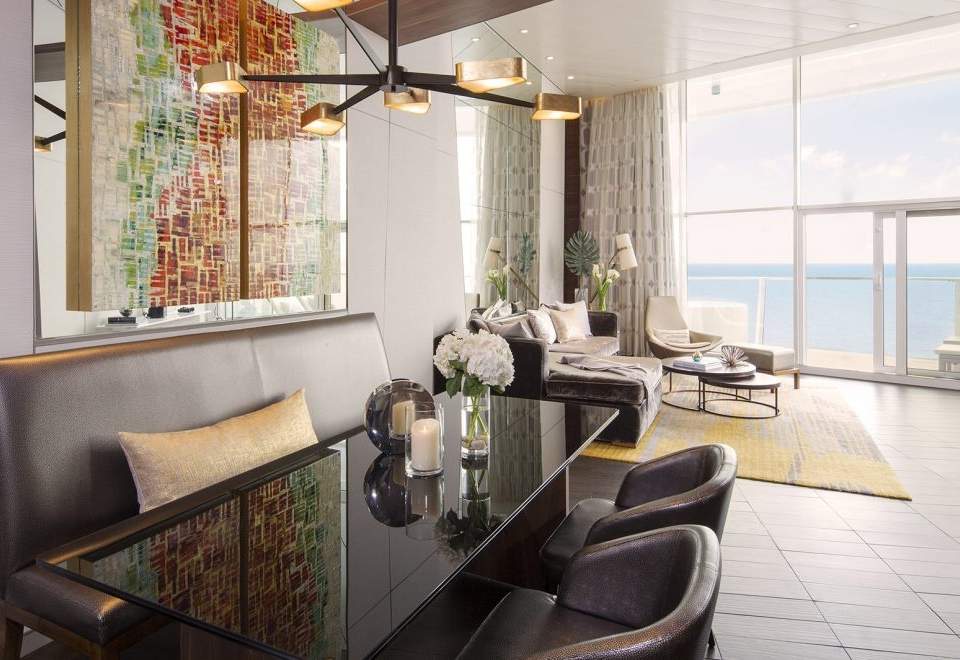 Liberty of the Seas Royal Suite - 1 Bedroom (RS) dining area