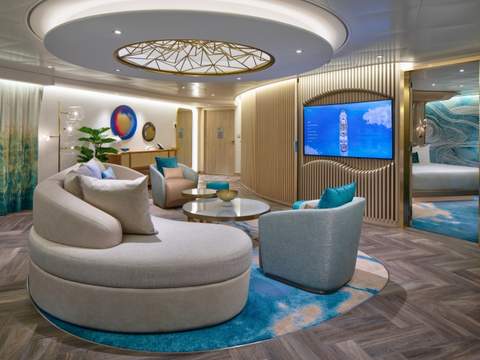 Utopia of the Seas Solarium Suite (SO) living area, photo 2 of 3
