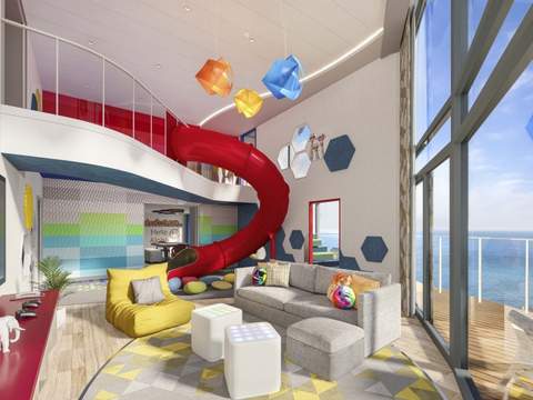 Legend of the Seas Ultimate Family Townhouse (UL) living area, photo 13 of 13