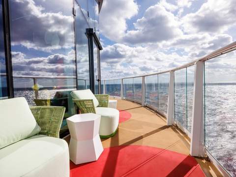 Legend of the Seas Ultimate Family Townhouse (UL) balcony, photo 4 of 4