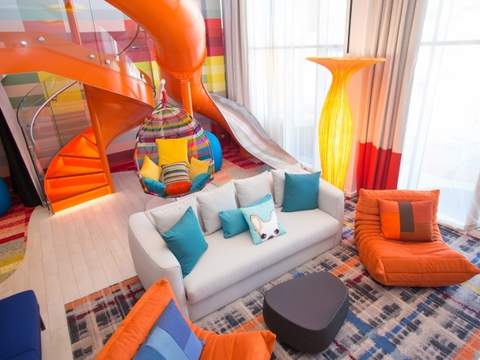 Symphony of the Seas Ultimate Family Suite (US) living area, photo 6 of 7