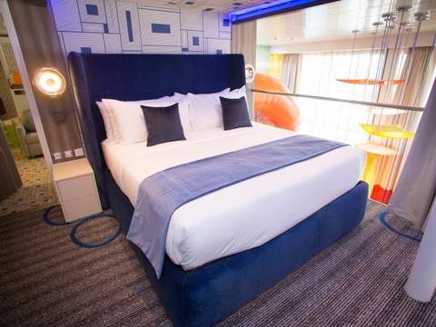 Symphony of the Seas Ultimate Family Suite (US) bedroom, photo 4 of 4
