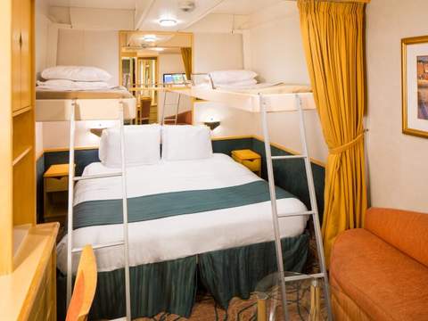 Enchantment of the Seas Interior (1V) cabin, photo 4 of 8