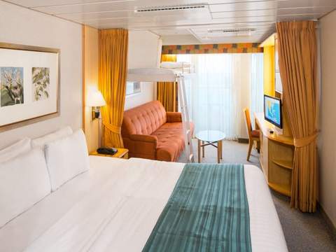 Enchantment of the Seas Spacious Ocean View Balcony (1B) cabin, photo 3 of 4