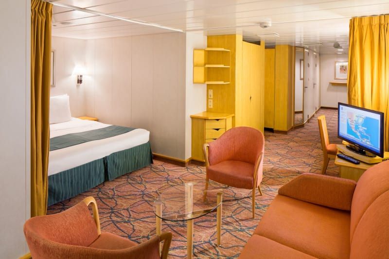 Enchantment of the Seas Ultra Spacious Ocean View (1K) cabin, photo 2 of 2