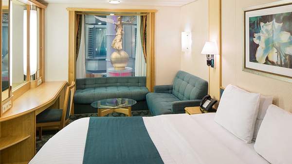 Freedom of the Seas Promenade View Interior (2T) cabin, photo 1 of 3
