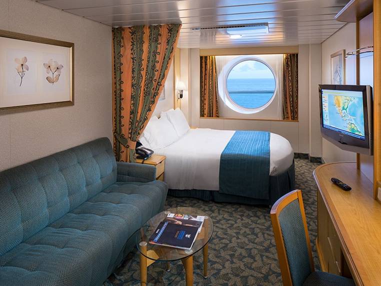 Freedom of the Seas Spacious Ocean View (3M) cabin, photo 1 of 3