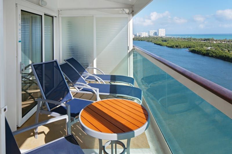 Freedom of the Seas Junior Suite (J3) balcony