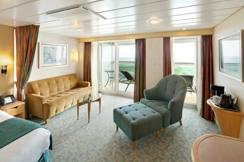 Freedom of the Seas Junior Suite (J3) cabin, photo 5 of 5