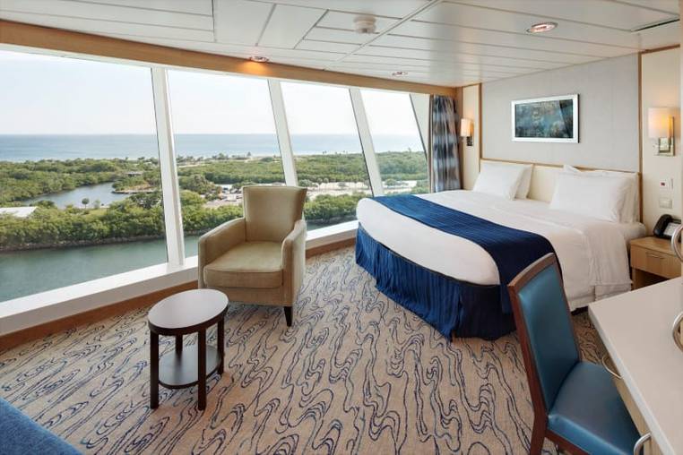 Freedom of the Seas Spacious Panoramic Ocean View - Accessible (1L) cabin, photo 3 of 4