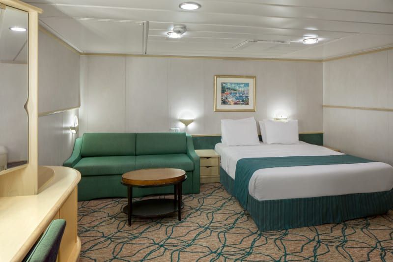 Grandeur of the Seas Interior (4V) cabin, photo 3 of 4