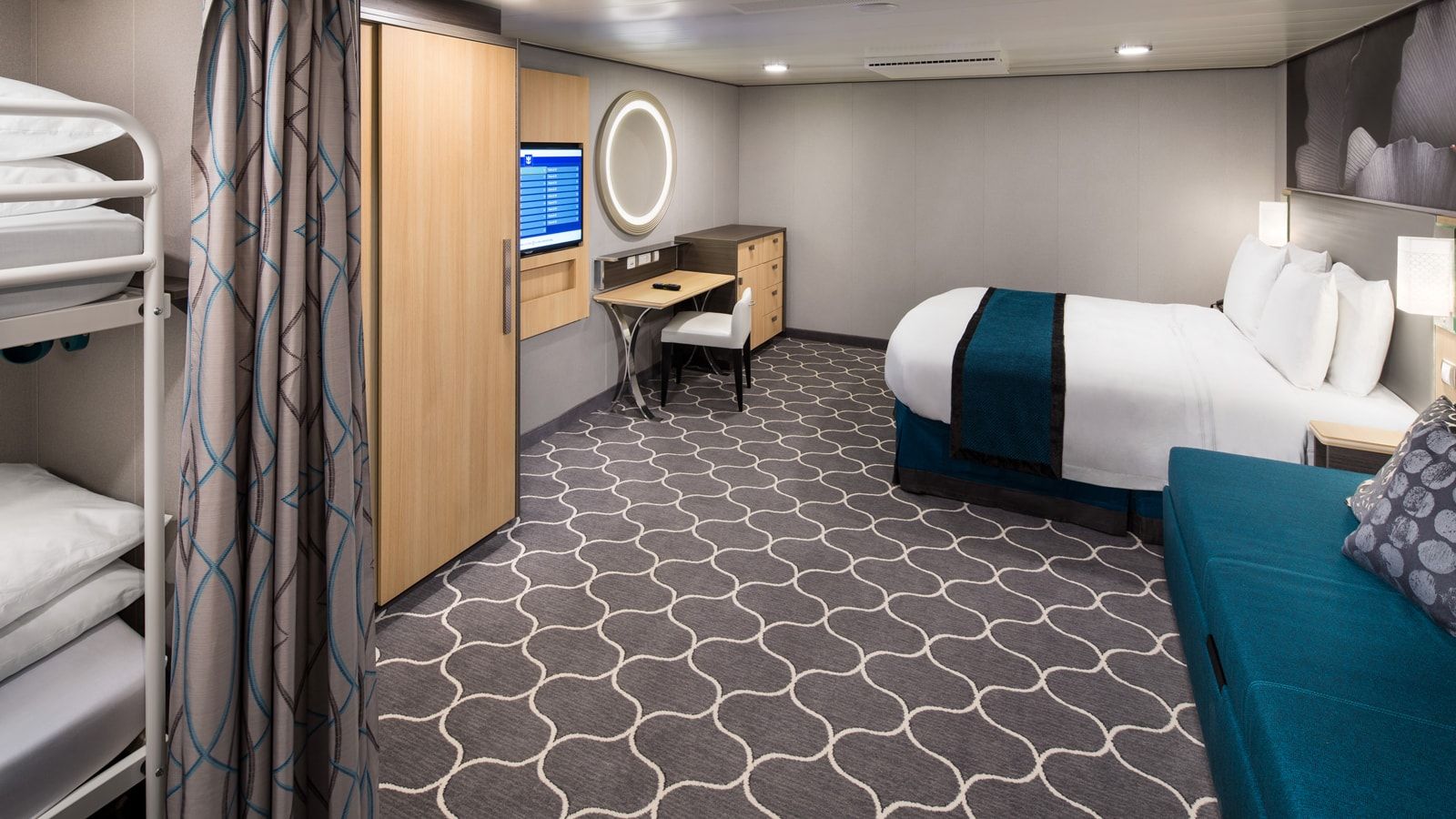 Harmony of the Seas Spacious Interior (1R) cabin, photo 1 of 2