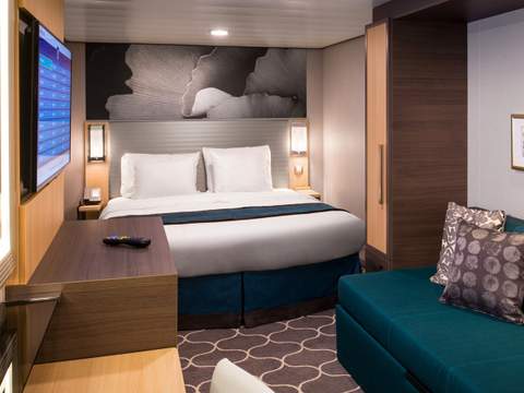 Harmony of the Seas Interior (4V) cabin, photo 1 of 2