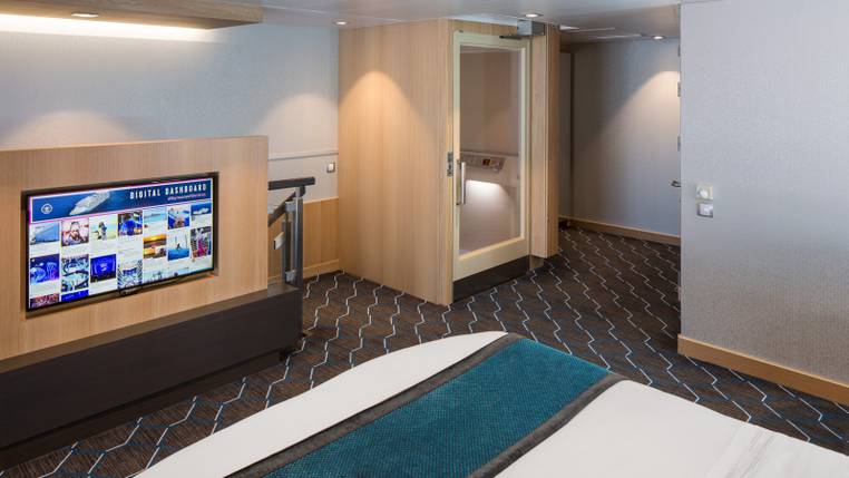 Harmony of the Seas Crown Loft Suite - Accessible (L1) bedroom, photo 2 of 3