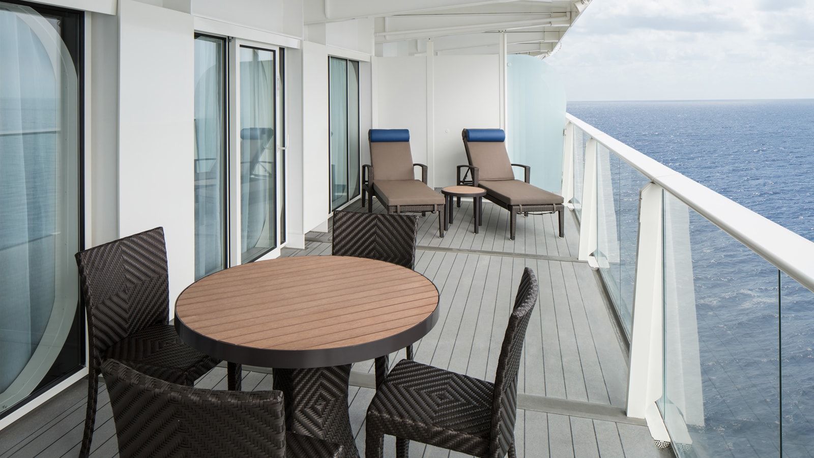 Harmony of the Seas Owner's Suite - 1 Bedroom (OS) balcony